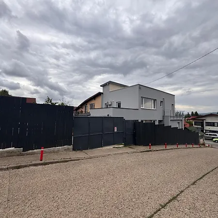 The Cave Lägenhet *